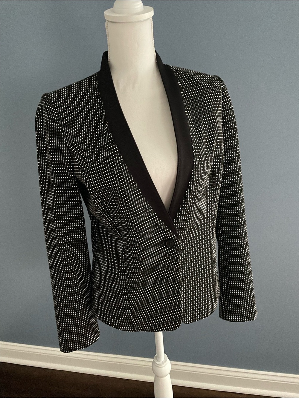 WHBM Blazer